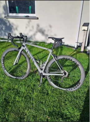 BTLOS WRC-45 Premium Carbon Wheels with BTLOS FastGlow Hubs