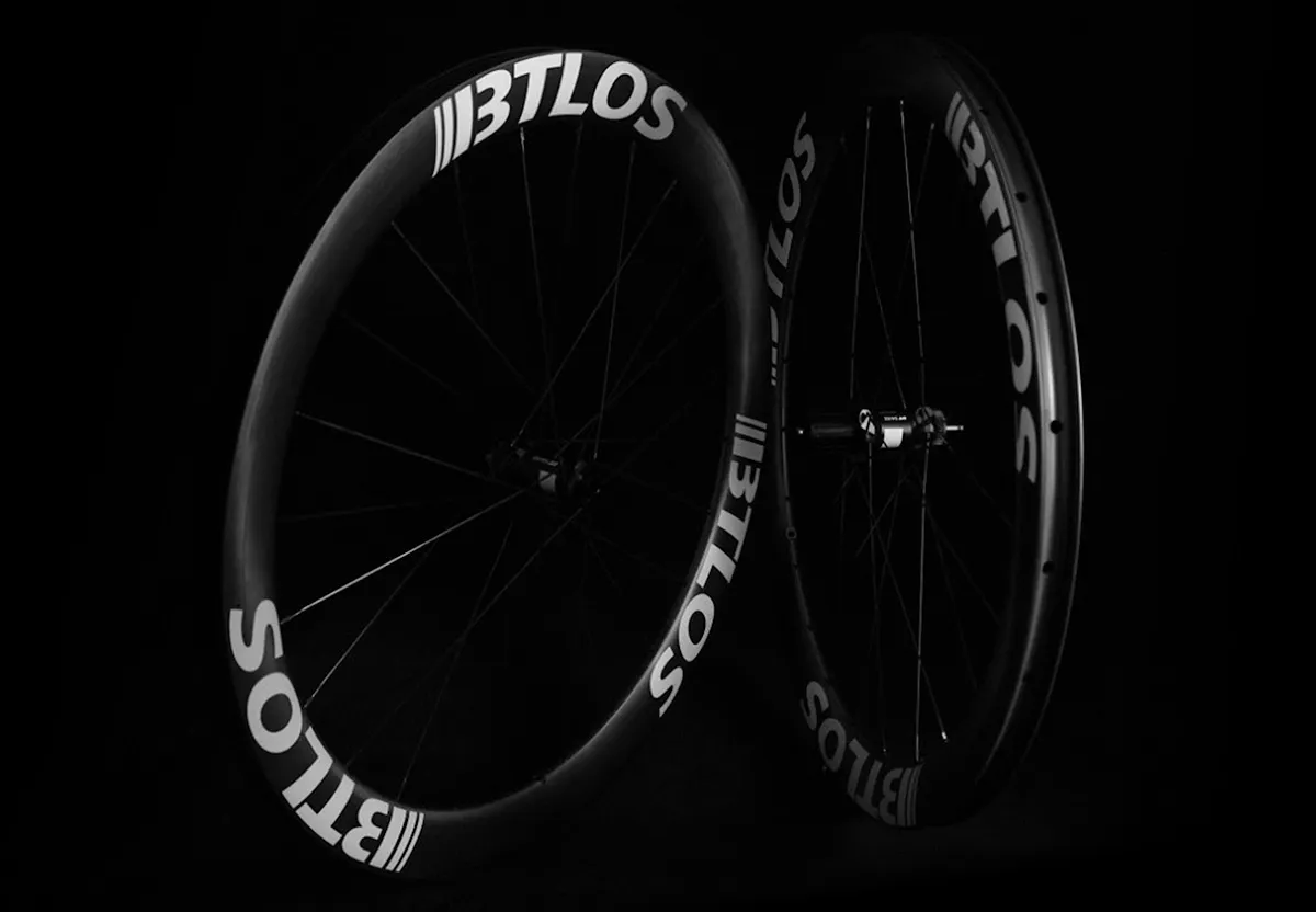 custom basketballl embossing logo BTLOS AERIX PRO RS52 Carbon Wheelset