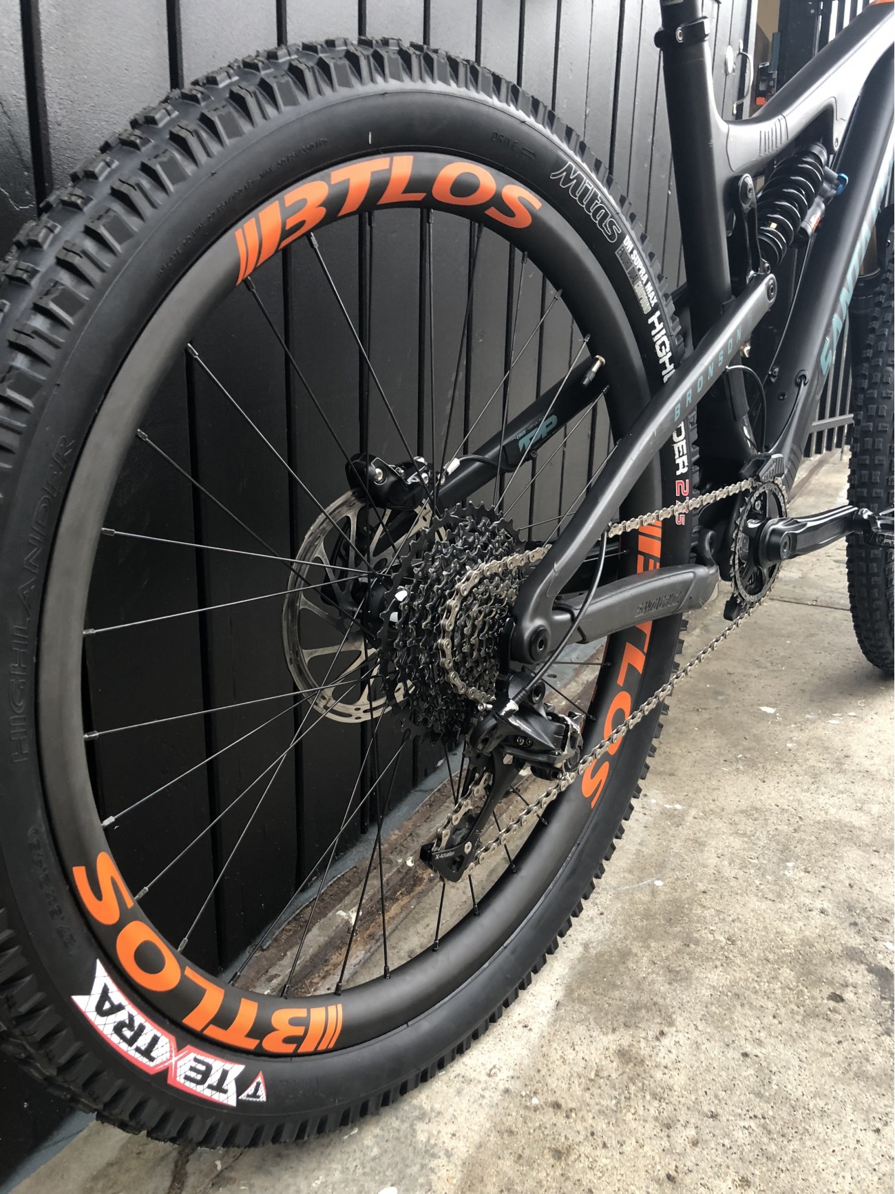 Mountain Bike Rear Wheel, 26"REAR MOUNTAIN BIKE/CYCLE WHEEL COMPLETE